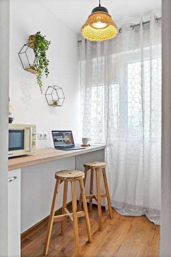 Sudului 303 By Mrg Apartments Bucureşti Ngoại thất bức ảnh